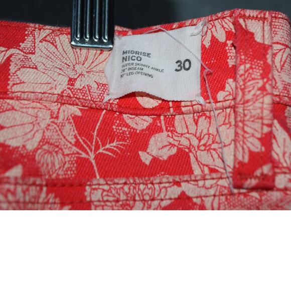 Hudson Midrise Nico Skinny Ankle Pants Red Floral Print Size 30 - Picture 3 of 4
